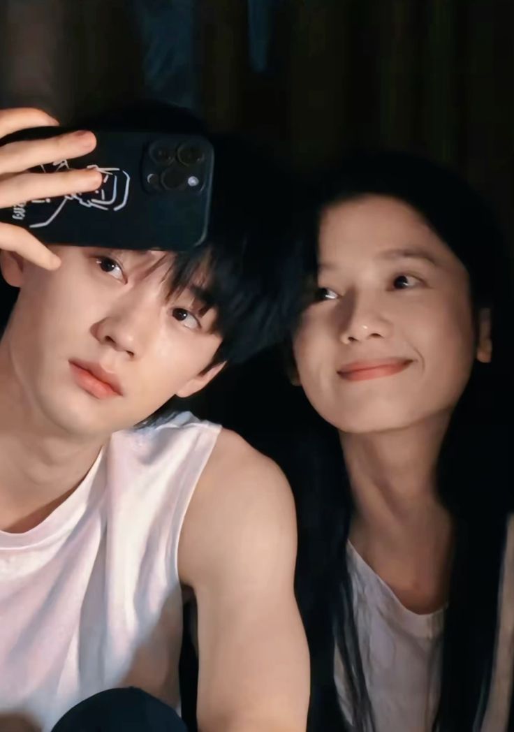 epholoply's tweet photo. —zhou yiran x zhang jingyi few tweet au
©epholoply 

edisi gamon sama dracin #Reborn https://t.co/r3Q8Y6i6fO