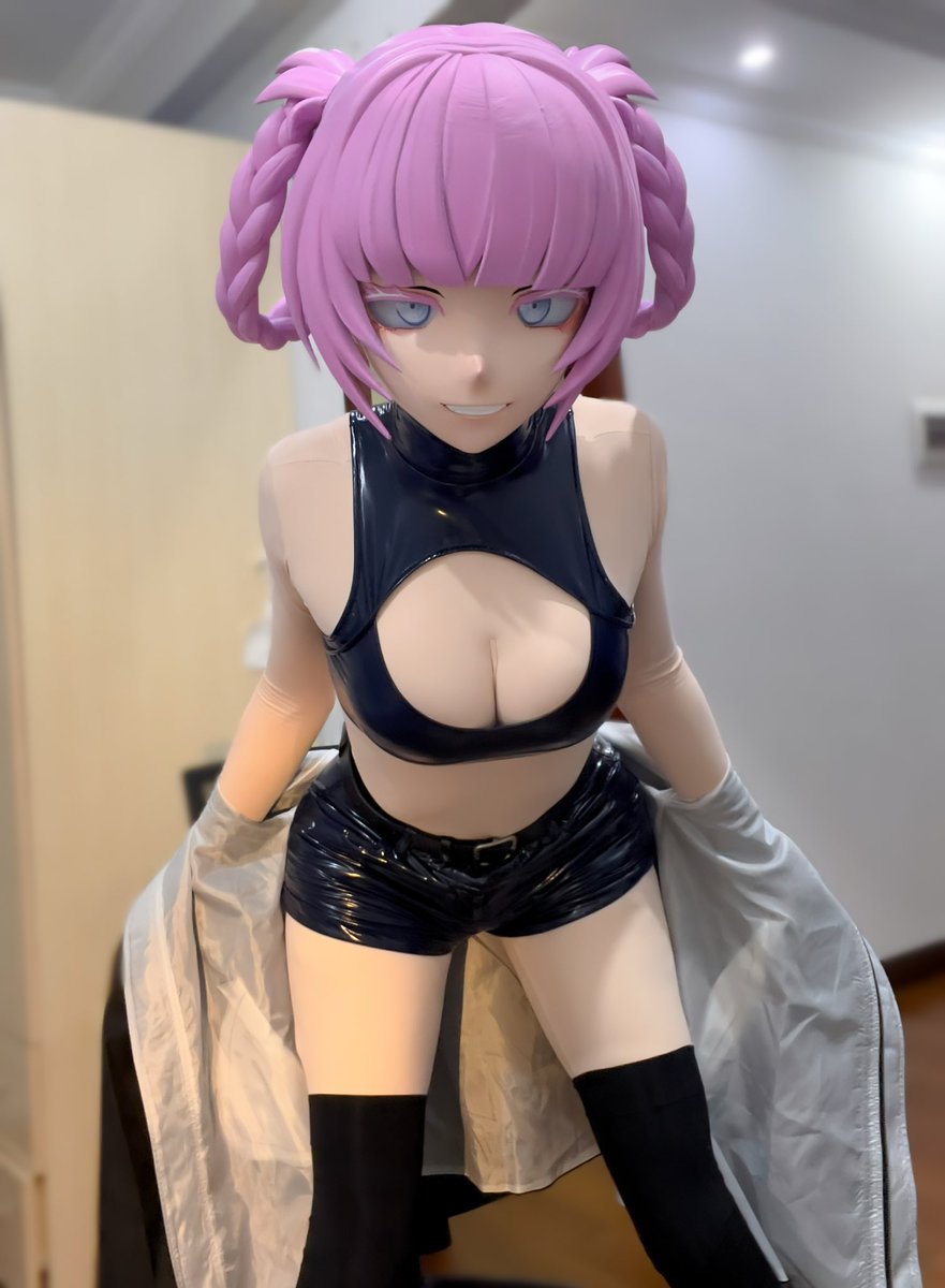 JuaEmii's tweet image. じャ, 寝よっか
#kigurumi 
#よふかしのうた #七草ナズナ