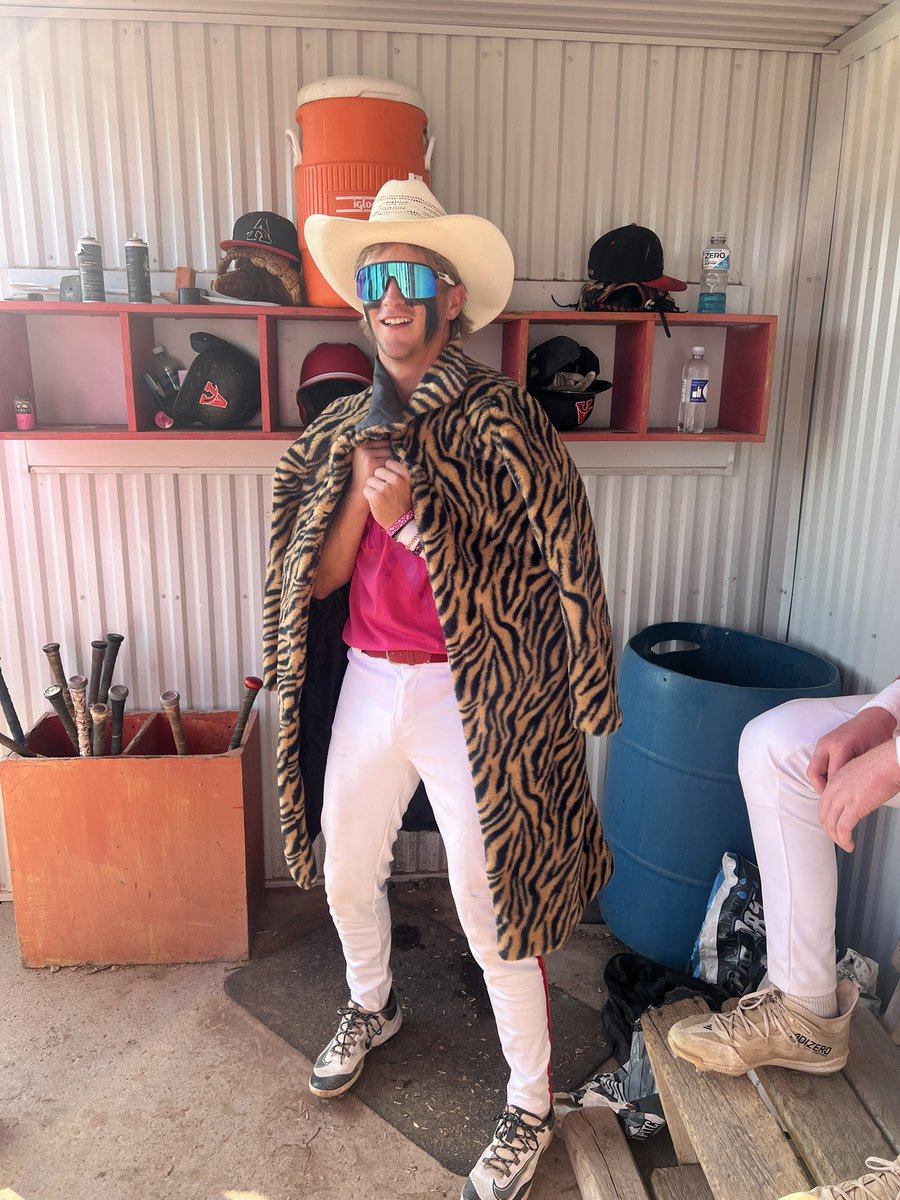 Algona Baseball tweet media