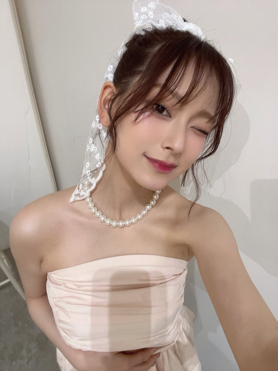 ななな Nana (@7chan_128) / X