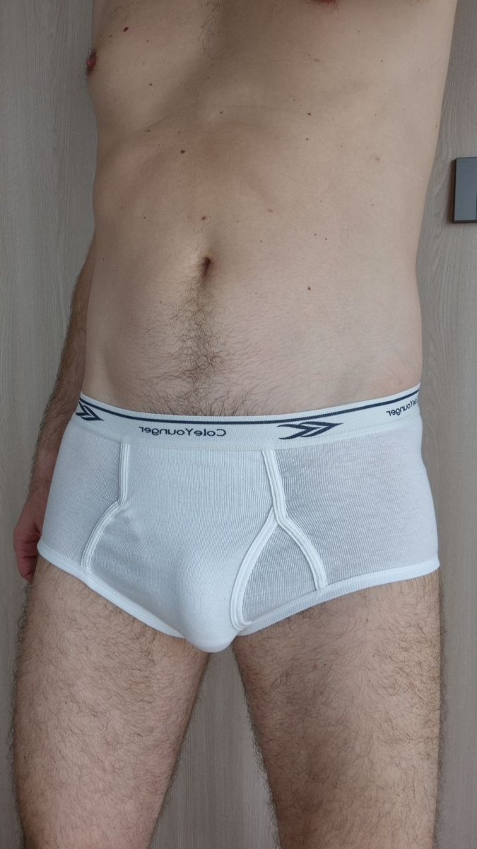 MaleBondBate tweet media