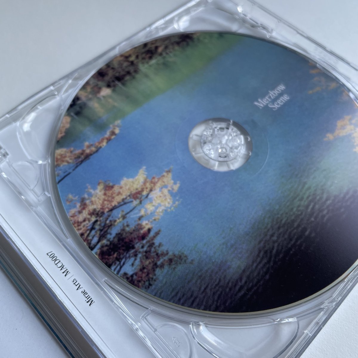Mirae_Arts's tweet image. Merzbow - Scene CD (20th Anniversary)
miraearts.bandcamp.com/album/scene
Housed in premium SACD jewel cases. Audio by @MerzbowOfficial
