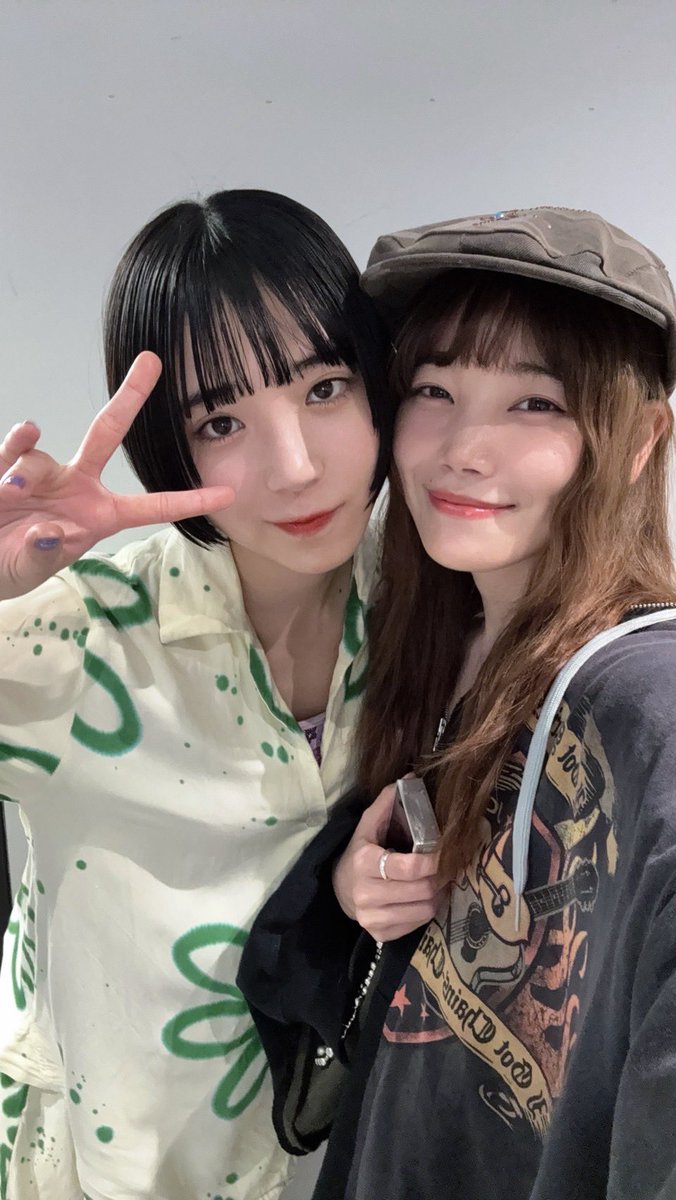 AYUNiD_BiSH's tweet photo. 社会生活に支障が出るくらいのツンデレ（主にツン）をかましてしまい、それでもいつもみたいに笑って接してくれて姉ちゃんごめんなさい&amp;ありがとう愛している成長します https://t.co/qN7N7Xj8kp