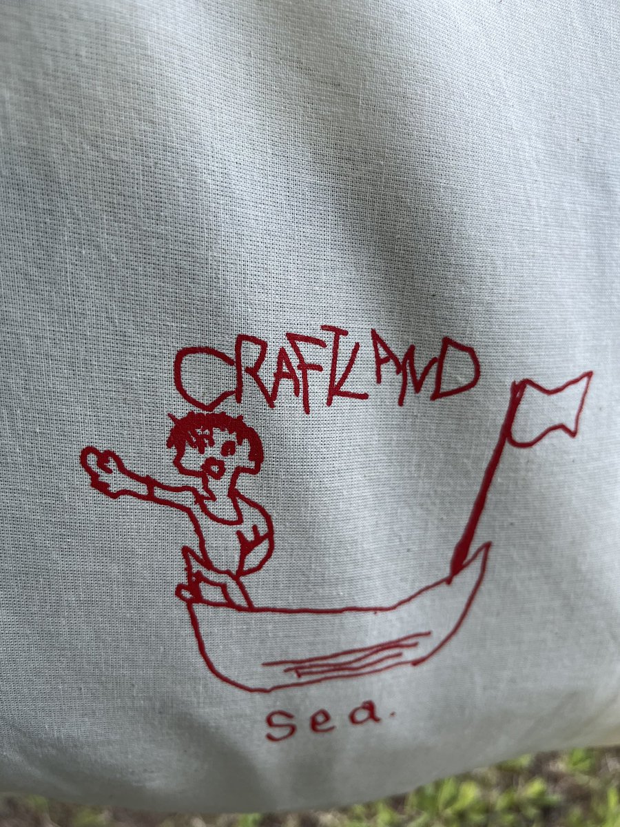 romanrockhoney's tweet photo. めっちゃかわいい、青でも作れば良かった
#CRAFTLAND
#ボイガル
#ワタナベシンゴ
#シルクスクリーン https://t.co/cWm8nisKaE