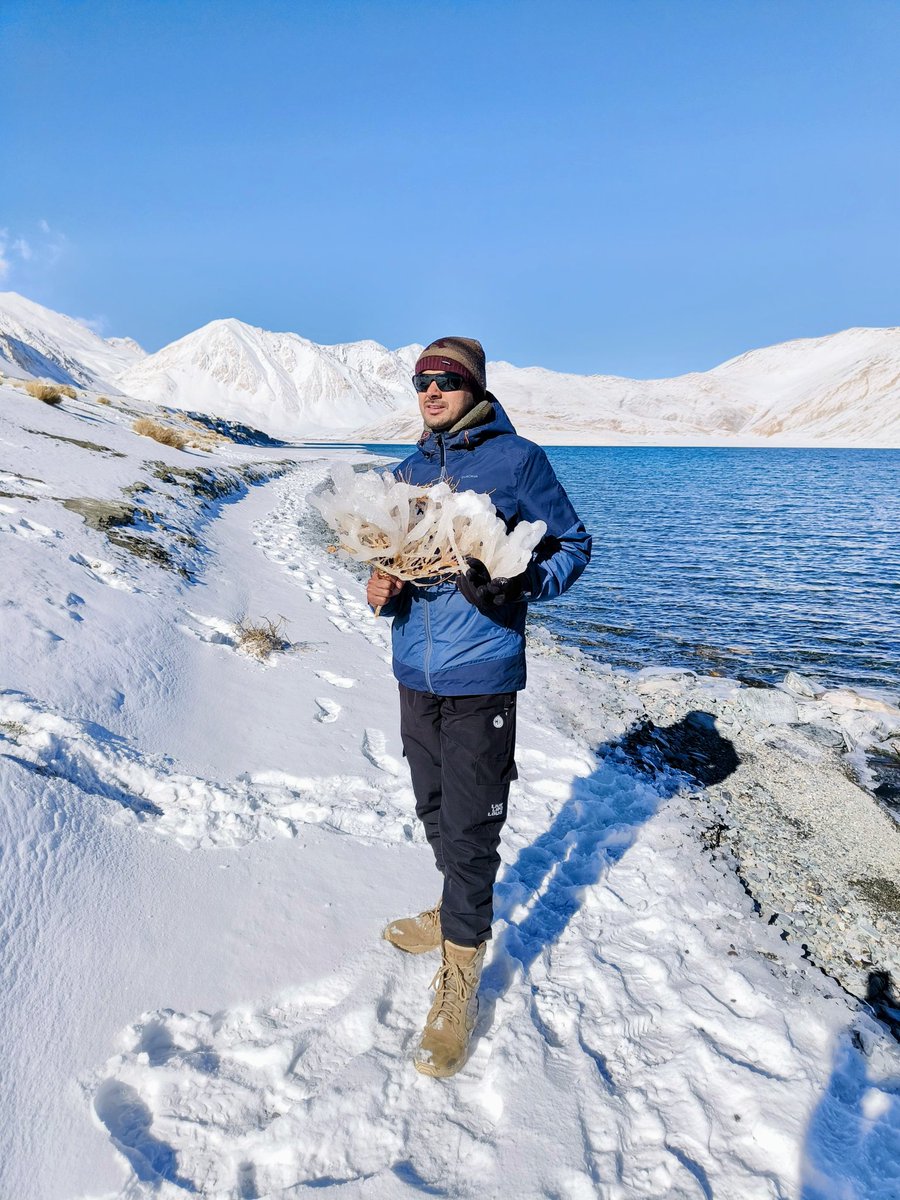 The person who stands behind me like a backbone... Many happy wishes for your birthday Bhaiya 🎂🎈🎉
#Happy_Birthday_Bhaiya
#HBD #BhaiKaBirthday