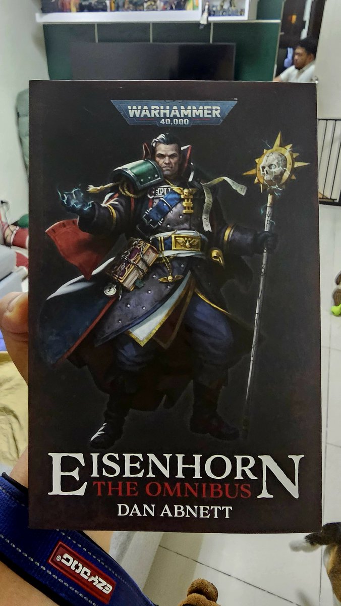 Thanks <a href="/GeometricRadios/">RG 🐸🔺🫖</a> mehhehe

(Also this novel series is *probably* what the Henry Cavill Warhammer40k series will be based on).