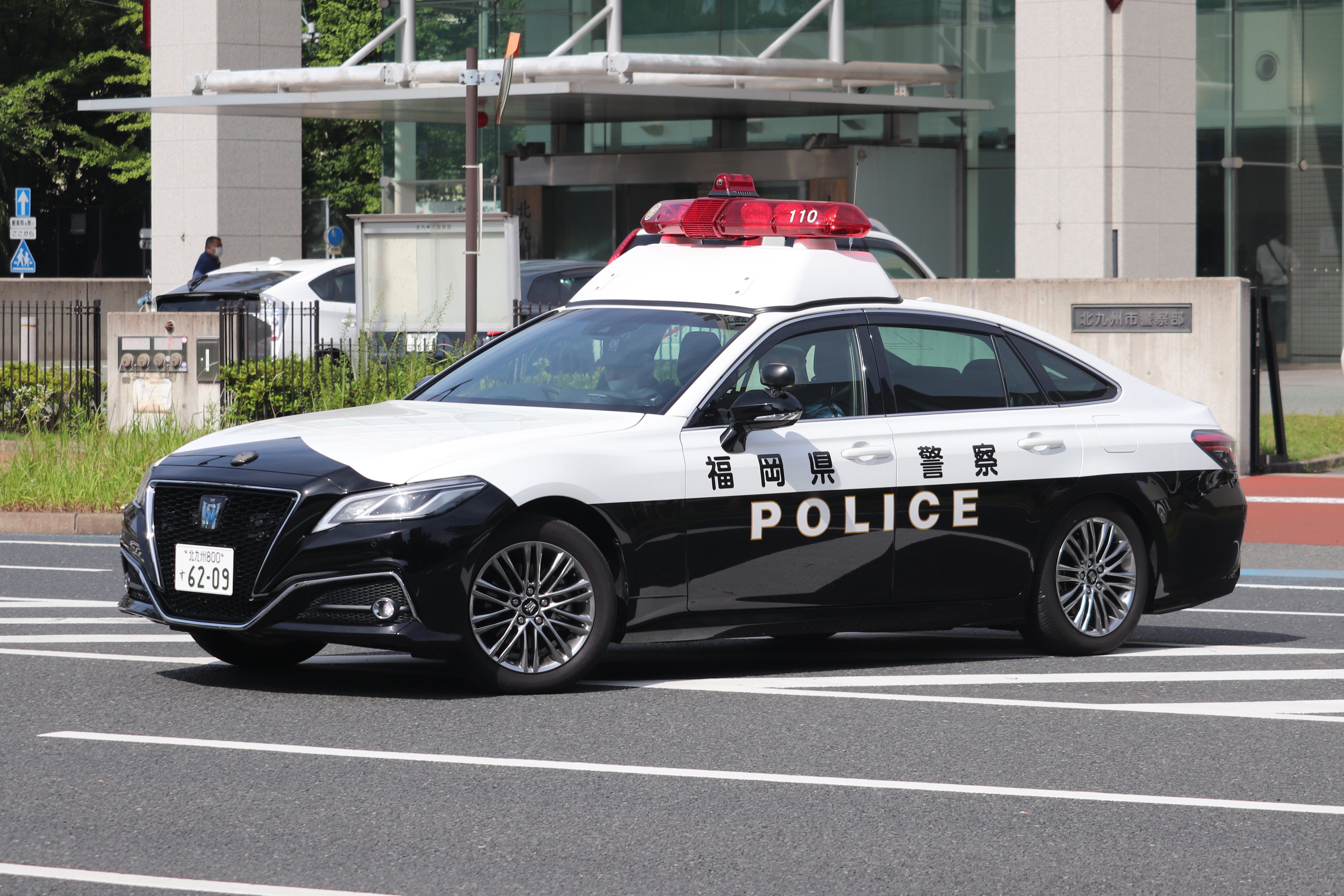 1/43 トヨタ クラウン 2020 福岡県警察北九州警察部機動警察隊車両