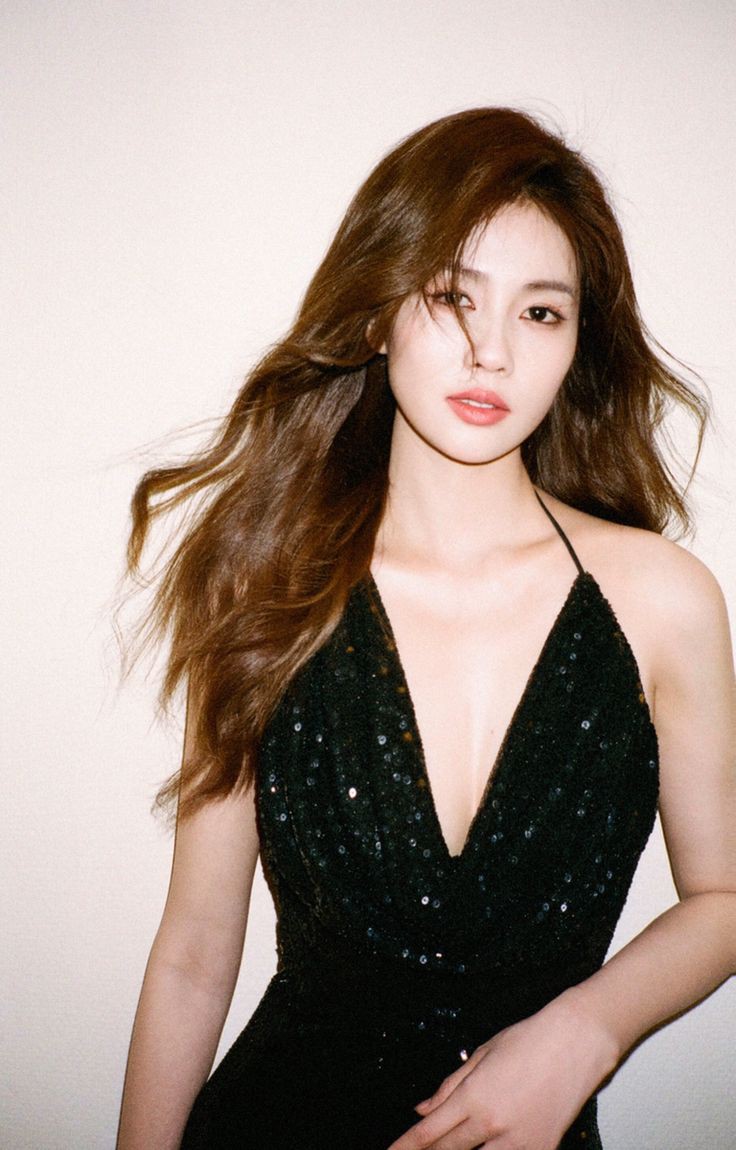 sellenophilev's tweet image. "They're talking 
behind your back"              How's the view