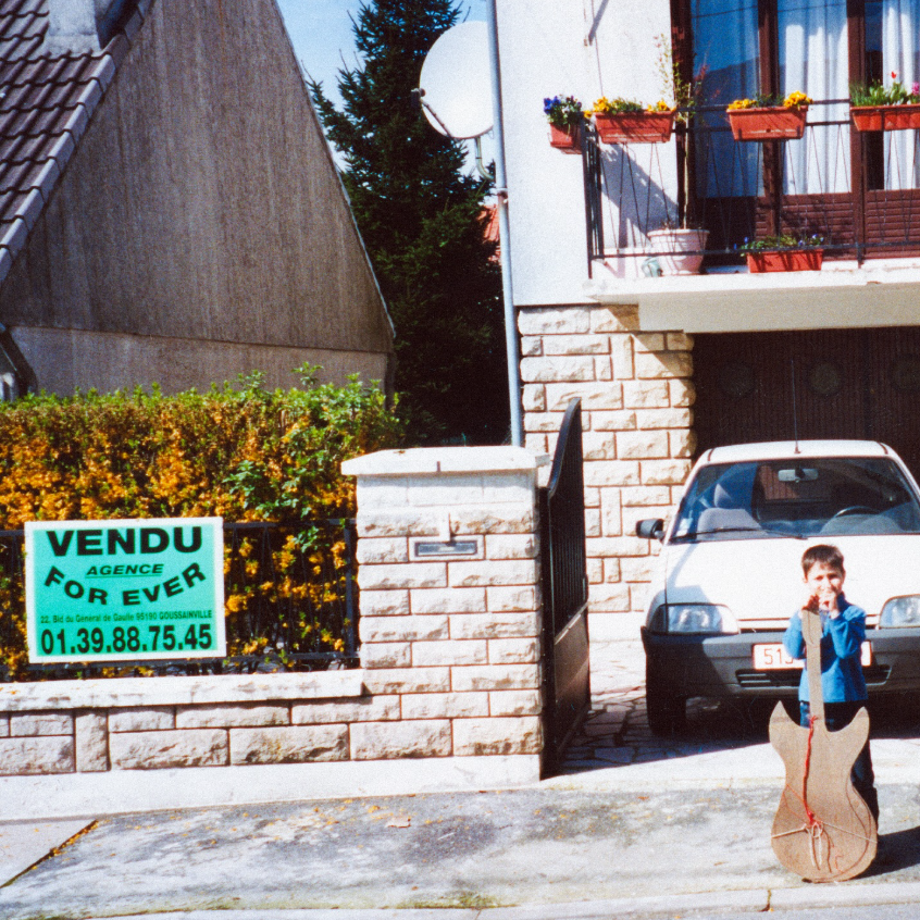 #TRACKLIST : Découvre la tracklist du projet "1 rue des panoramas", d'Henri Bleu à paraître le 04 Juillet !
Feats : <a href="/Keroue/">Keroué</a> &amp; <a href="/808NOCHE/">808NOCHE</a> 
<a href="/HenriBleu/">Henri Bleu</a>