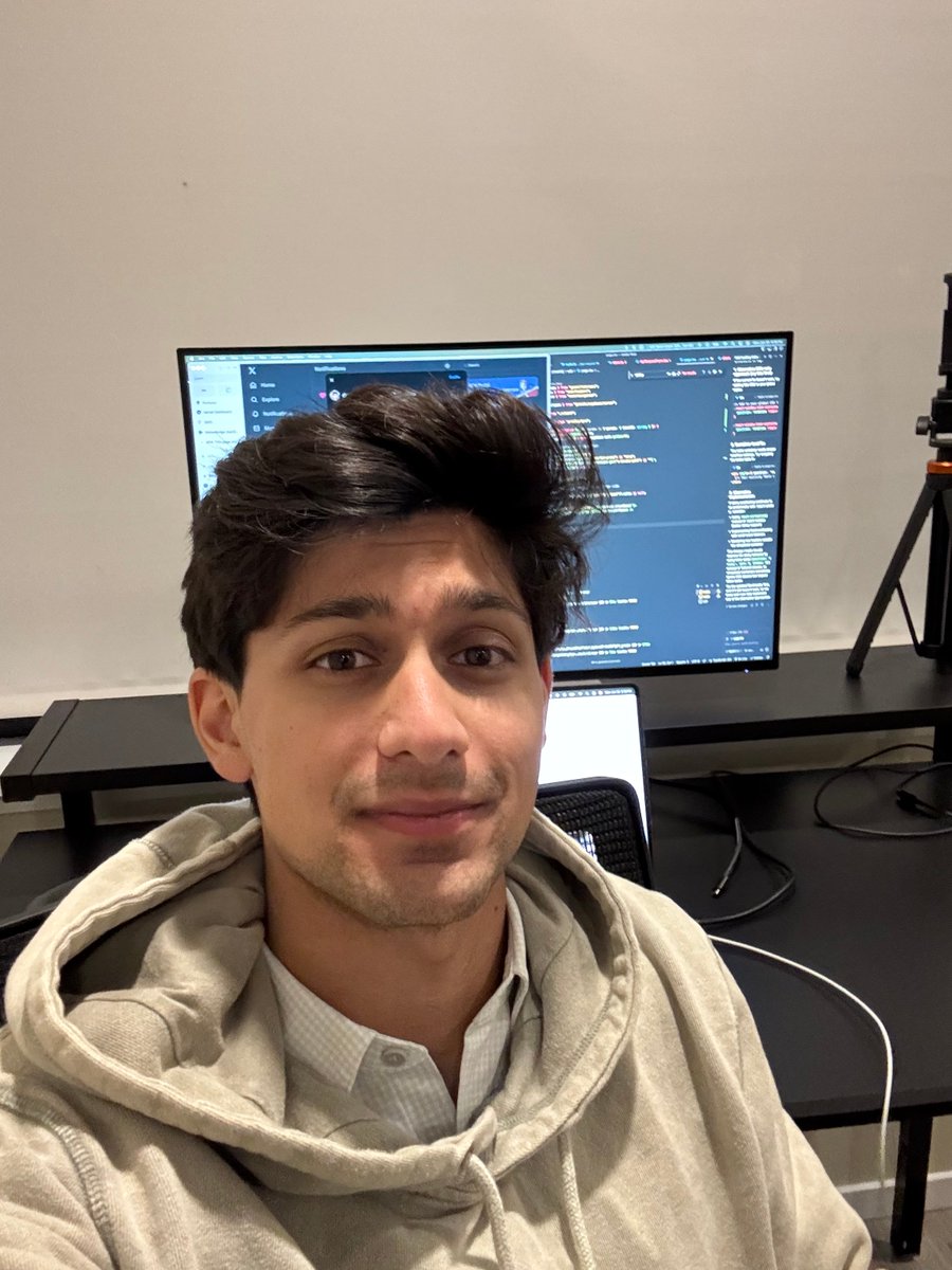 kishansripada's tweet image. day 3 of acting like ik wtf i'm doing
> YC partner dinner
> everyone says yc is about the people but i've been getting tired fast in most conversations
> not sure if that means i’m introverted or just haven’t met the right people yet
