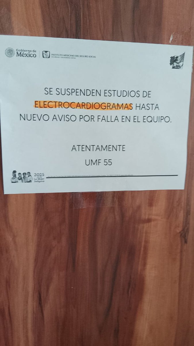 Elisangil's tweet photo. @IMSS_Bienestar esto en Puebla. Meses esperando el día de la cita para mi mamá y llegando está esto. @azucenau , que ahora regrese en dos semanas 😩 a verrrr. https://t.co/kae8faXyv3