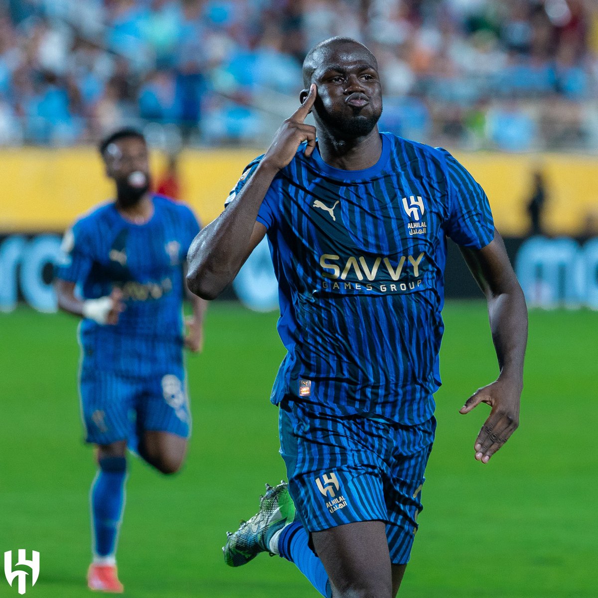 ¡SORPRESA!

Al-Hilal 🇸🇦 venció por 4-3 a Manchester City 🏴󠁧󠁢󠁥󠁮󠁧󠁿 y clasificó a cuartos del Mundial de Clubes.

Los goles fueron anotados por Marcos Leonardo(x2), Malcom y Koulibaly para los árabes.
Silva, Haaland y Foden para los ingleses.

🔜Fluminense 

#MundialDeClubesxPulso