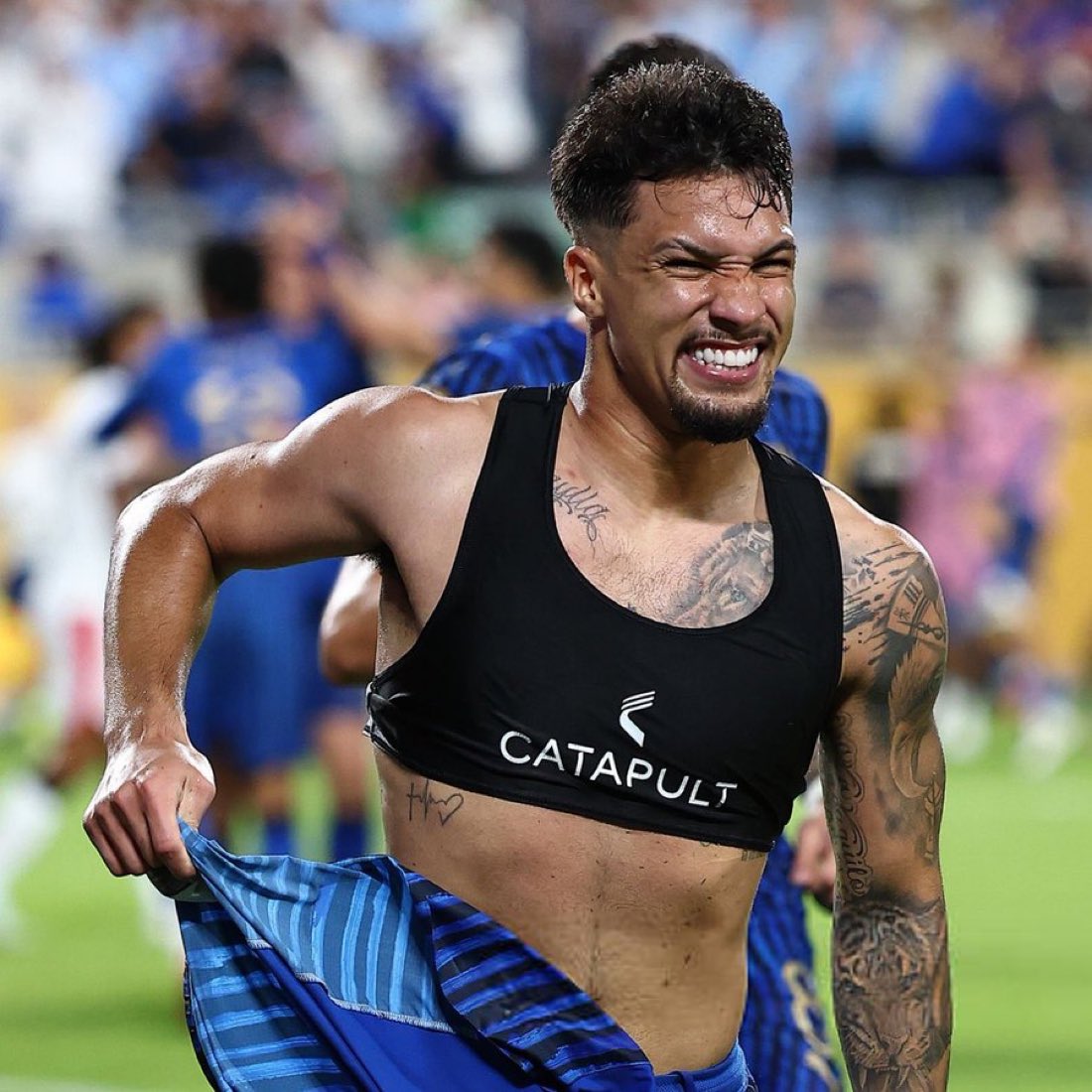 ريّان tweet media