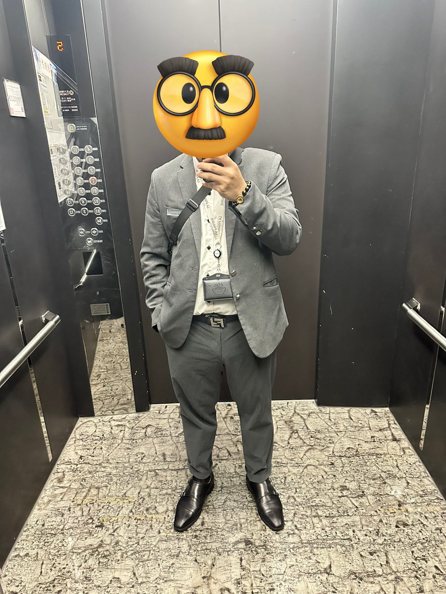 西裝是日常的鎧甲，
而生活的戰場，值得我們優雅應戰。

#西裝 #皮鞋 #西裝控