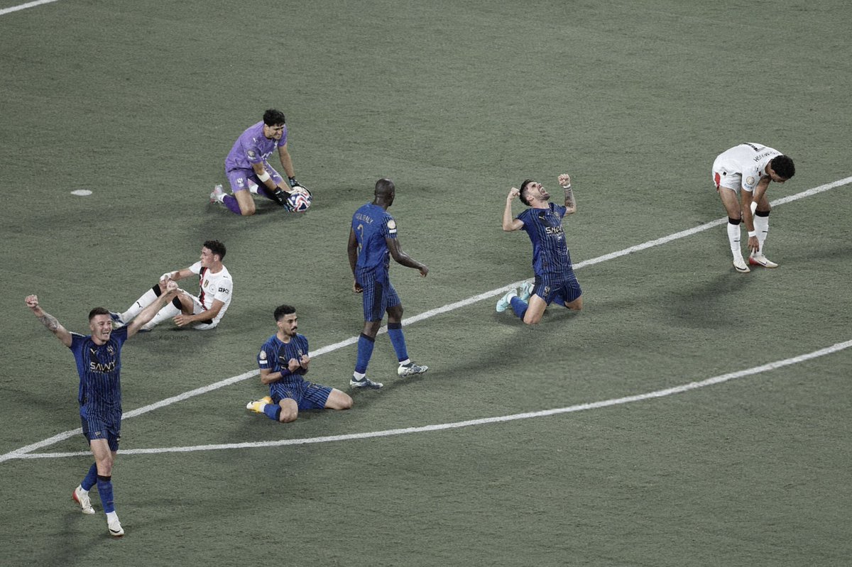 عمرو tweet media