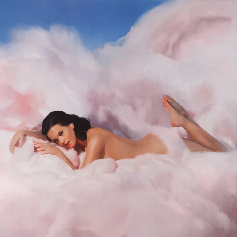 darkorpheu's tweet image. meio que já vai pra quase 10 anos que a katy não lança um álbum novo né