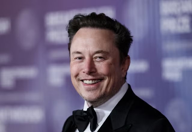 CryptoNewsHntrs's tweet image. 🚨 BREAKING:🇺🇸 Elon Musk says he will support Thomas Massie against President Trump's primary challenge.

#ElonMusk #ThomasMassie #2024Election #GOP #Trump2024 #PrimaryChallenge #CryptoNews