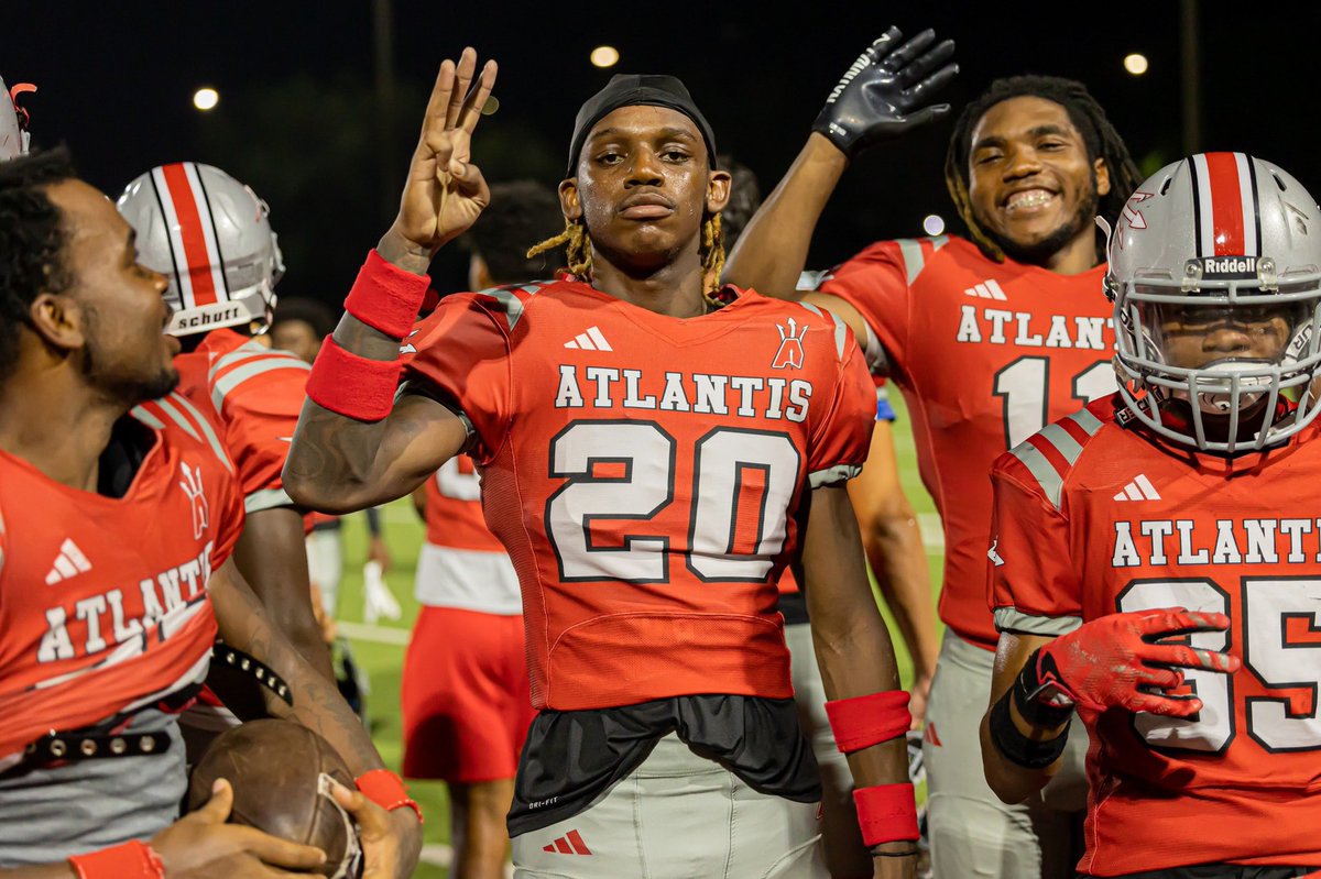 Charles (Chuck) Igo🇳🇬 (@charlesigo_) on Twitter photo After a great conversation with <a href="/kalilmurphy/">CoachMurphy</a> i am blessed to receive another offer from <a href="/au_msfootball/">Atlanteans Football 🔱</a> 🔴⚪️
#AGTG
<a href="/CoachStuJohnson/">Stu Johnson</a> <a href="/MBHSFootball/">MBHS Bronco Football</a> <a href="/Gage_J214/">Gage Jackson</a> <a href="/CoachHarper_6/">Israel Harper</a> <a href="/CoachTimBrooks/">Tim Brooks</a> <a href="/CoachTraylorMED/">Coach Traylor 🇵🇦</a> <a href="/eron_sauls/">Coach E.Sauls</a> <a href="/rramonfulcher/">Coach RRamon Fulcher</a> <a href="/PCcoachVoth/">Wes Voth</a> After a great conversation with <a href="/kalilmurphy/">CoachMurphy</a> i am blessed to receive another offer from <a href="/au_msfootball/">Atlanteans Football 🔱</a> 🔴⚪️
#AGTG
<a href="/CoachStuJohnson/">Stu Johnson</a> <a href="/MBHSFootball/">MBHS Bronco Football</a> <a href="/Gage_J214/">Gage Jackson</a> <a href="/CoachHarper_6/">Israel Harper</a> <a href="/CoachTimBrooks/">Tim Brooks</a> <a href="/CoachTraylorMED/">Coach Traylor 🇵🇦</a> <a href="/eron_sauls/">Coach E.Sauls</a> <a href="/rramonfulcher/">Coach RRamon Fulcher</a> <a href="/PCcoachVoth/">Wes Voth</a>