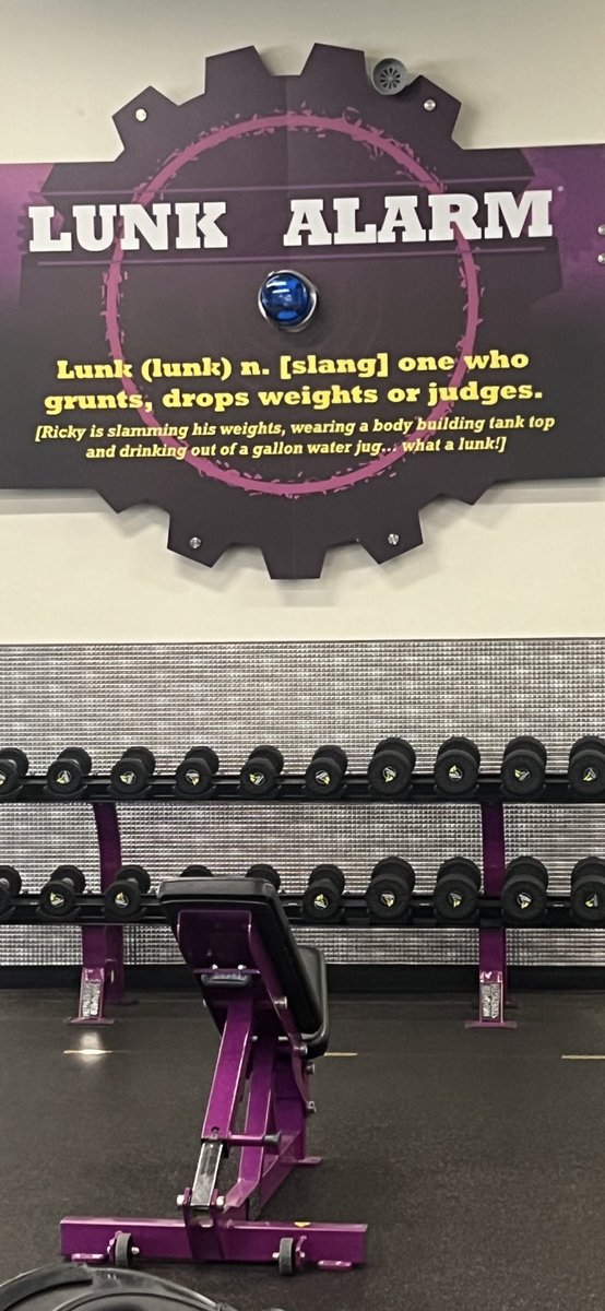 sjoseph316's tweet photo. Visited my first ever @PlanetFitness in Melbourne, Fl. Great staff, amazing equipment, friendly people. This hypocritical sign stopped me from joining. “No judging” all over the place in there but their example of “lunk” is the definition of judging. No thanks https://t.co/hyLB7YiLvA