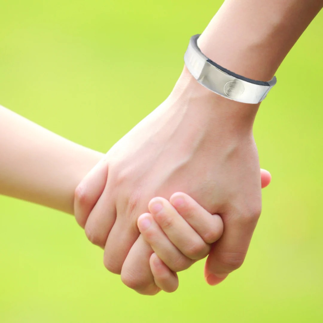 PurelyFitHub's tweet image. Shield yourself from invisible threats with EMF Protection! ⚡ Stay safe from harmful radiation—feel balanced, focused, and protected. 🛡️

purelyfithub.com/emf-protection…

#EMFProtection #DefenseBracelet #ShieldYourself #HarmfulRadiation #RadiationProtection #ElectromagneticFields