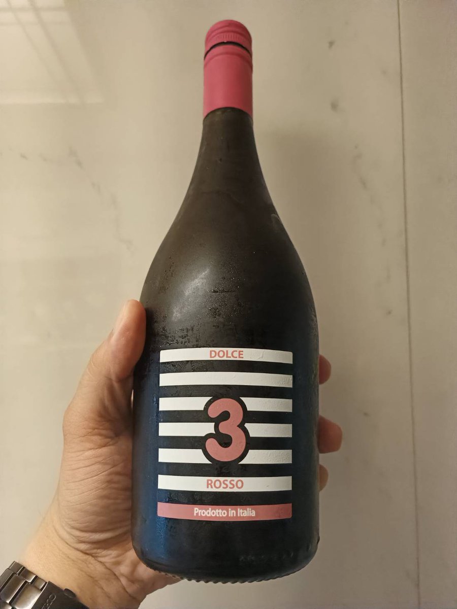 來點清涼的🍷

#喝點酒兒