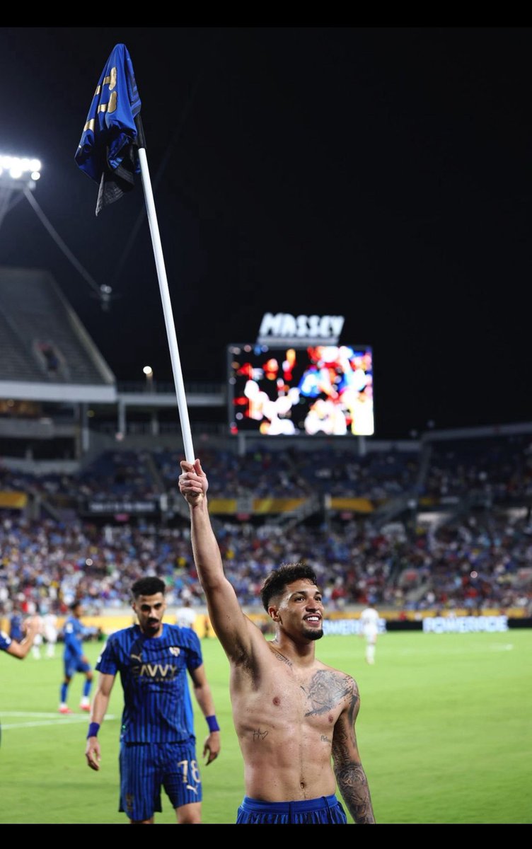 AbdullahAlojan's tweet photo. الف مبرووك يازعماء 💙💙💙

لا أحد يكتب التاريخ لهذا الوطن في كرة القدم كما يفعل الهلال . الهلال فقطط 🇸🇦💙

 #الهلال_مانشستر_سيتي https://t.co/qExAmmAwoD