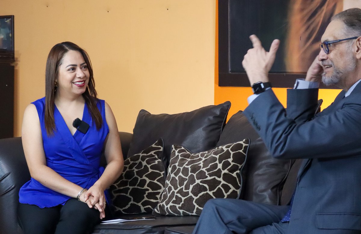 SugheyTorresR's tweet photo. Muchas gracias por la invitación de Don @EduardoOrtegaS a la entrevista de @PContrapuntos. Para hablar sobre mi trabajo legislativo.

¡Buenas noches!. https://t.co/F7UmABHrwv