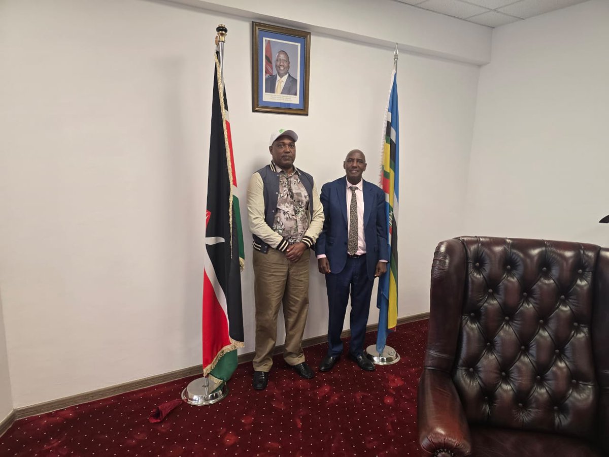 This morning i had a courtesy call meeting with CIFA  Executive Country director for Ethiopia Guyo Denge Tache. Benchmarked ASAL development strategies in Ethiopia.