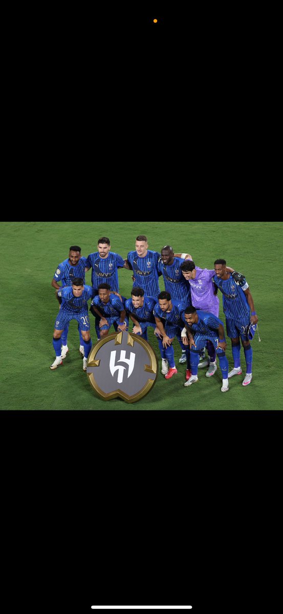 الهلال فخر العرب

التاريخ..
الإرث..
الشخصية..
الشموخ..
الهيبة..
الكبرياء..
الروح..

في لغة كرة القدم كلها مُسميات لكلمة واحدة أصلها نادي الهلال السعودي العربي الآسيوي، الهلال يكتب التاريخ ويضرب كبار العالم في كاس العالم ..

الهلال لا مثيل له في العالم !