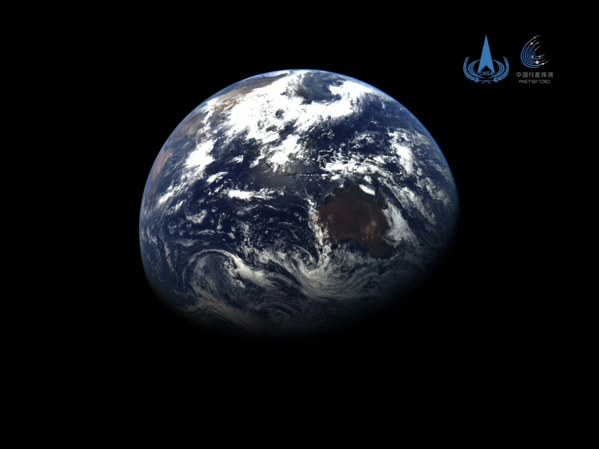 dsshhh112's tweet image. Earth-Moon image taken by the Tianwen-2 probe.