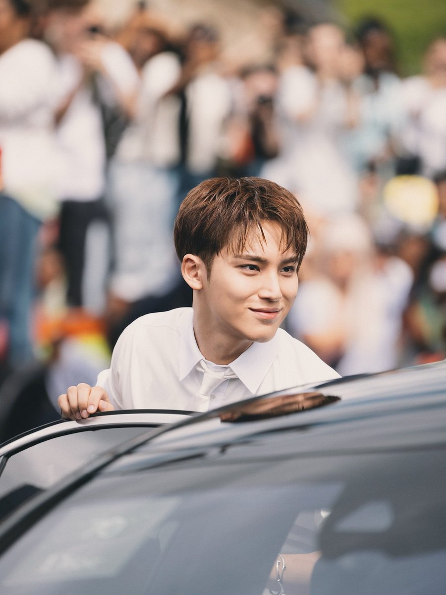 gyumedia's tweet photo. DIOR SUMMER 2026 AT PARIS FASHION WEEK #민규 (via henryboadu_)
🔗 https://t.co/FmmfjBc4zh

MINGYU REIGNS DIOR HOMME PFW
#MINGYUxDiorSummer26 #DiorSummer26 
@dior @pledis_17 https://t.co/UUVqn7mVYu