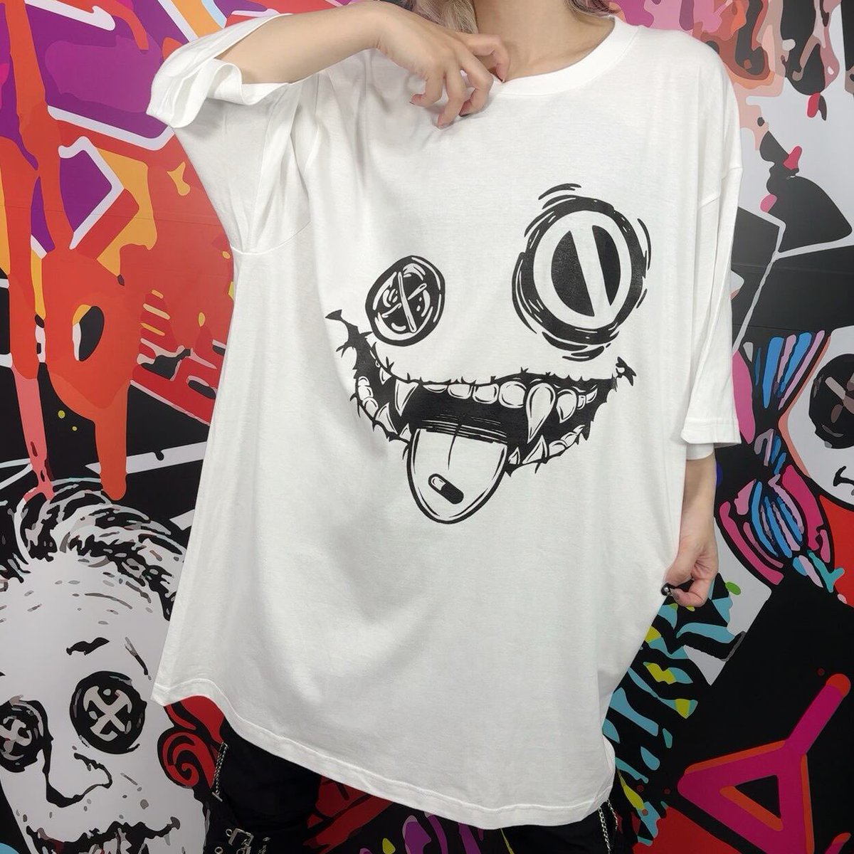 NIER CLOTHING (@nier_tokyo) on Twitter photo 🎁超ばら撒きプレゼント企画🎁
【OVERSIZE COTTON DRUG CUTSEW】
🎊 1st DAY限定赤字大特価💥1111円💥
shop.nier.tokyo/items/111208562
更にこのポストをリポスト
フォロー(<a href="/NieR_tokyo/">NIER CLOTHING</a>) で
こちらの商品を
🎁2名様にプレゼント🎁
是非ご参加ください🙇♂️🙇♀️ 🎁超ばら撒きプレゼント企画🎁
【OVERSIZE COTTON DRUG CUTSEW】
🎊 1st DAY限定赤字大特価💥1111円💥
shop.nier.tokyo/items/111208562
更にこのポストをリポスト
フォロー(<a href="/NieR_tokyo/">NIER CLOTHING</a>) で
こちらの商品を
🎁2名様にプレゼント🎁
是非ご参加ください🙇♂️🙇♀️