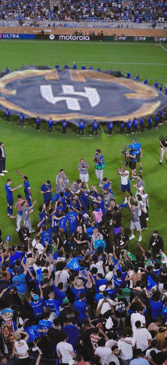 AS10OM's tweet photo. خلفيه اليوم وكل يوم ! فرحه للتاريخ ياهلال 💙🥶💙 https://t.co/VzV9mldjKd
