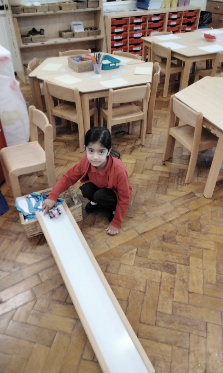 MarlboroughPrim's tweet image. Reception kick starting Science week to investigate which ramp allows the car to go the fastest? What do you think? #BritishScienceWeek #EYFSScience #EYFSInvestigation