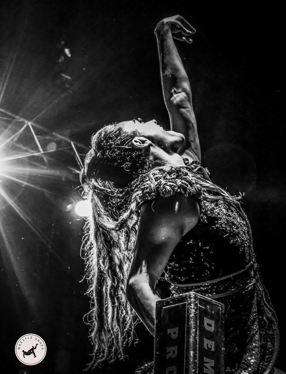 VINTAGE NINA 

<a href="/NinaSamuels123/">Nina Samuels ニナ・サミュエル</a> 📸
<a href="/ThisIs_Progress/">PROGRESS Wrestling</a>