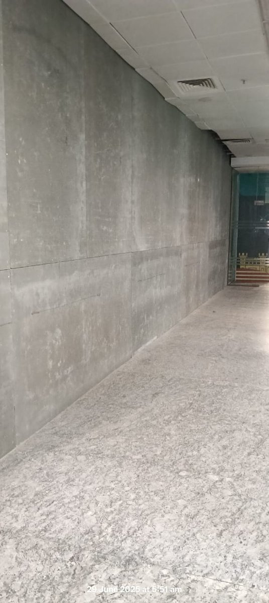 If you are at the Bangalore Airport today, take a close look at these walls under installation near Gate No.12 and 13 when you arrive.

These walls are made with #Ui panels.

The Ui walls consume tonnes of plastic waste of Bangalore. The more walls that #BIAL builds using our