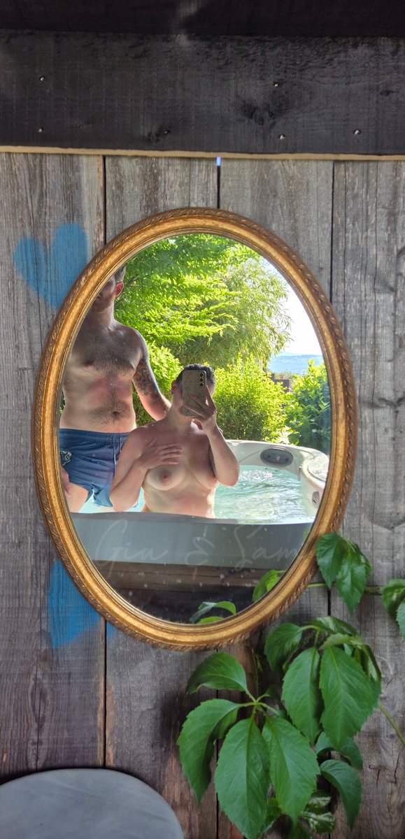 Je crois que vous avez bien aimé la première vidéo de notre week-end en amoureux 👀❤️‍🔥
Quelque chose me dit que la suite vous plaira beaucoup aussi 😏

<a href="/SamV_xx/">Sam 🔥</a> 😈