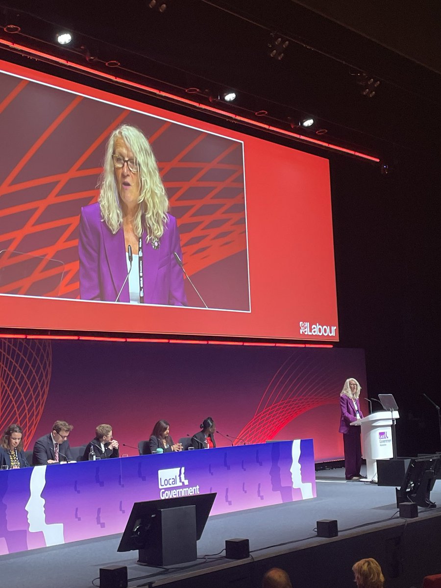 Hearing from the Leader of the LGA Labour Group, Cllr Bev Craig, and the Chair of the LGA, Cllr Louise Gittins at the first Labour Group session of #lgaconf25