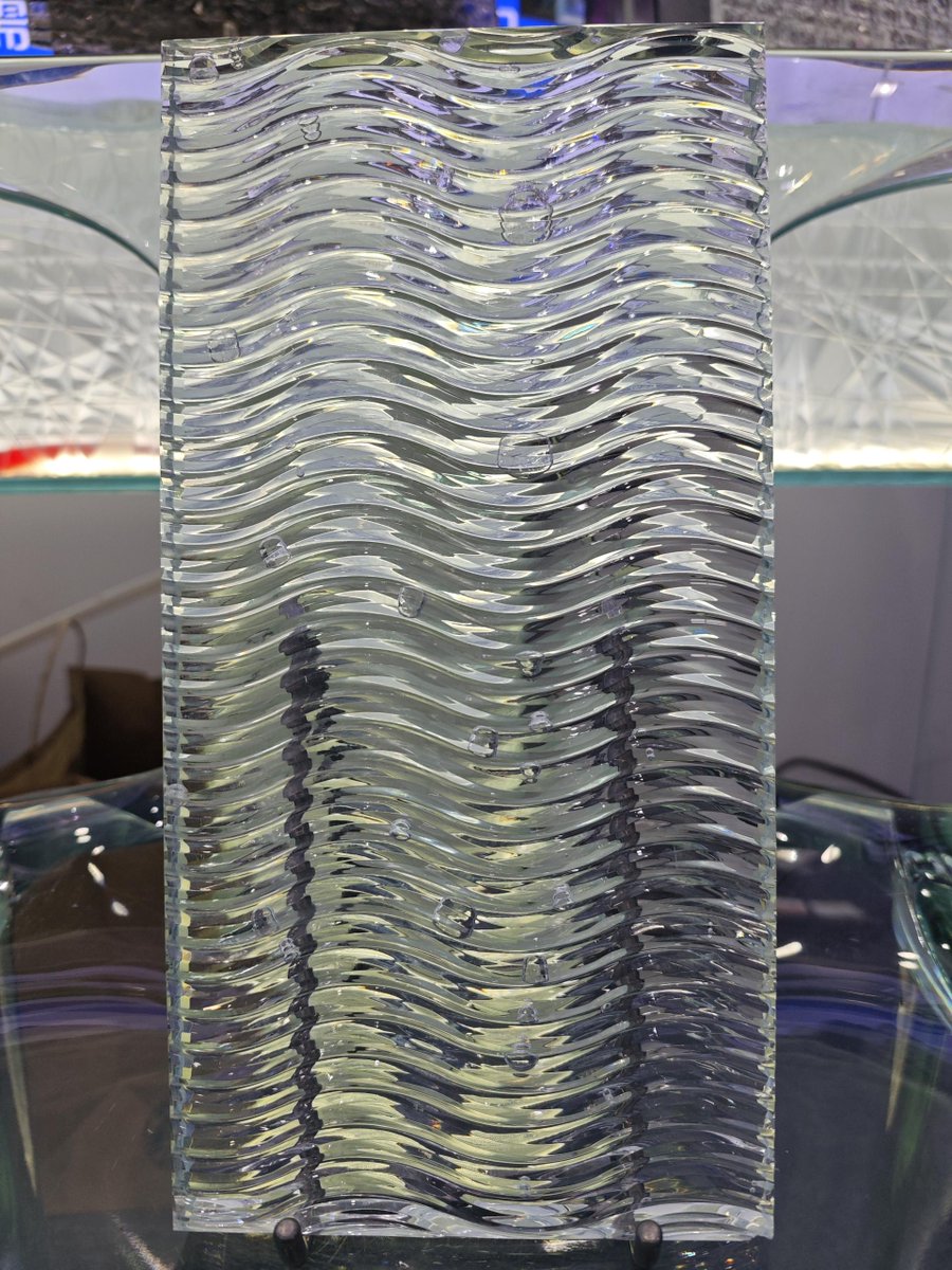 Rosa_luck_glass's tweet image. We are Luck Glass company, specializing in the manufacture of glass and mirrors.suitable for home, partition, kitchen bathroom, door and window, splashback, etc.Welcome your every inquiry
whatsapp：+8619103216705
#Textureglass  #Decorativeglass  #obscure #etched #glass #pattern