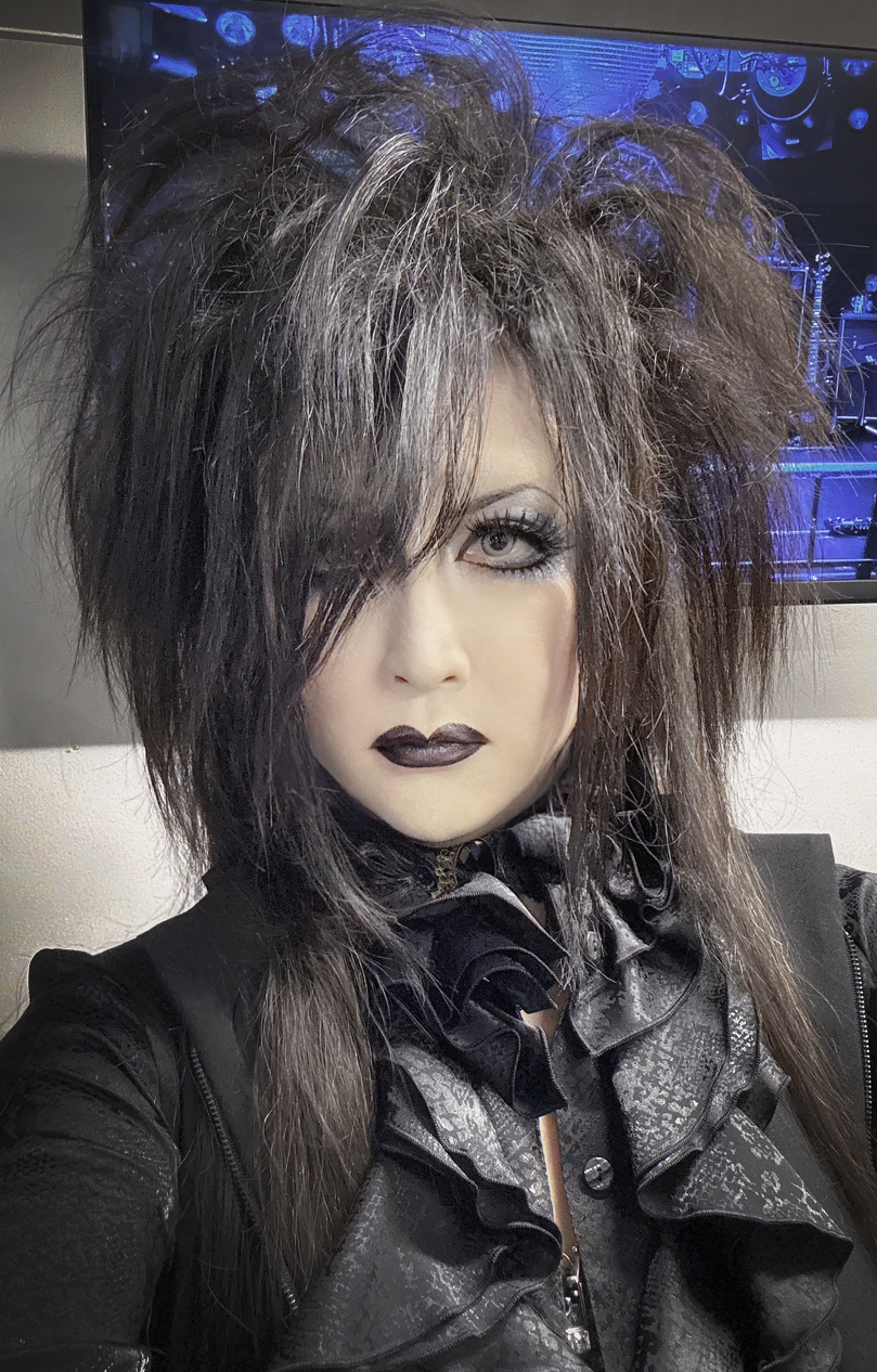 Moi dix Mois（Mana） (@M_d_M_official) / X