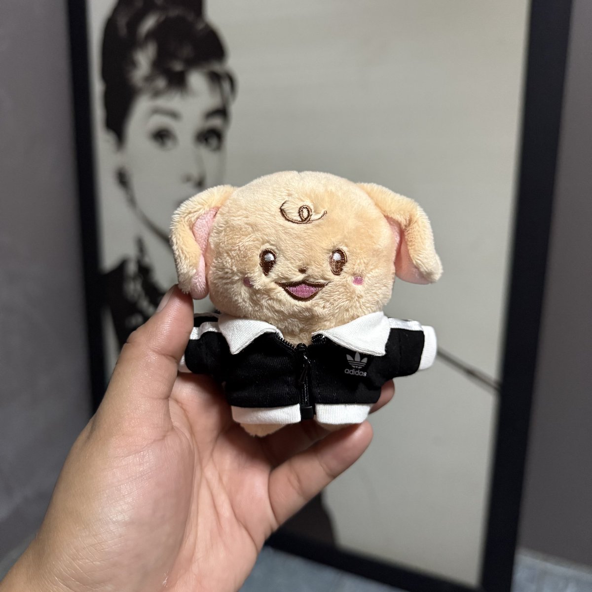 _jakeluvrr's tweet photo. ~ Re priced‼️

WTS LFB PH 

10cm Jaekangie  - 600php 

10cm Simmunge - 600php

10cm Yangkkomi - 600php

SET FOR 1,500php 
(comes with lots of official freebies)

~ PRIO PAYO but can DOP 
~ for DOP ( 3 days)
~ will ship items once fully paid

Mod: JNT / SDD 
- Cavite / Manila https://t.co/xbodZQeVKv