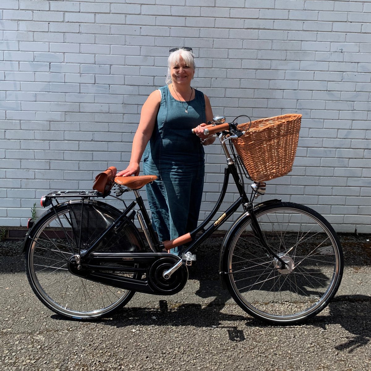Lisa collecting her new <a href="/pashleycycles/">Pashley Cycles</a> Princess Sovereign.