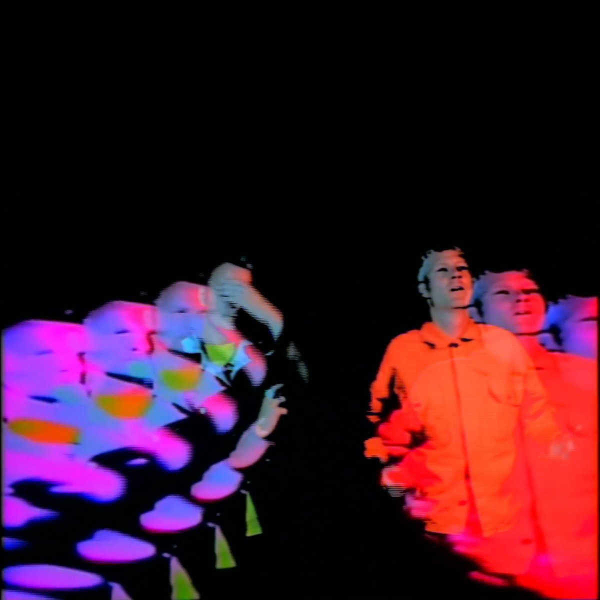 A special extended edition of Franc Moody’s majestic ‘Waiting For The Punchline (Swallertrip)’ is out now. 

Check it out at franc-moody.lnk.to/punchline-exte….