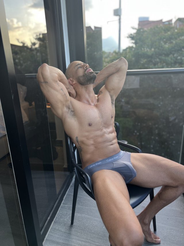 Rise and Shine! #NiceLegs