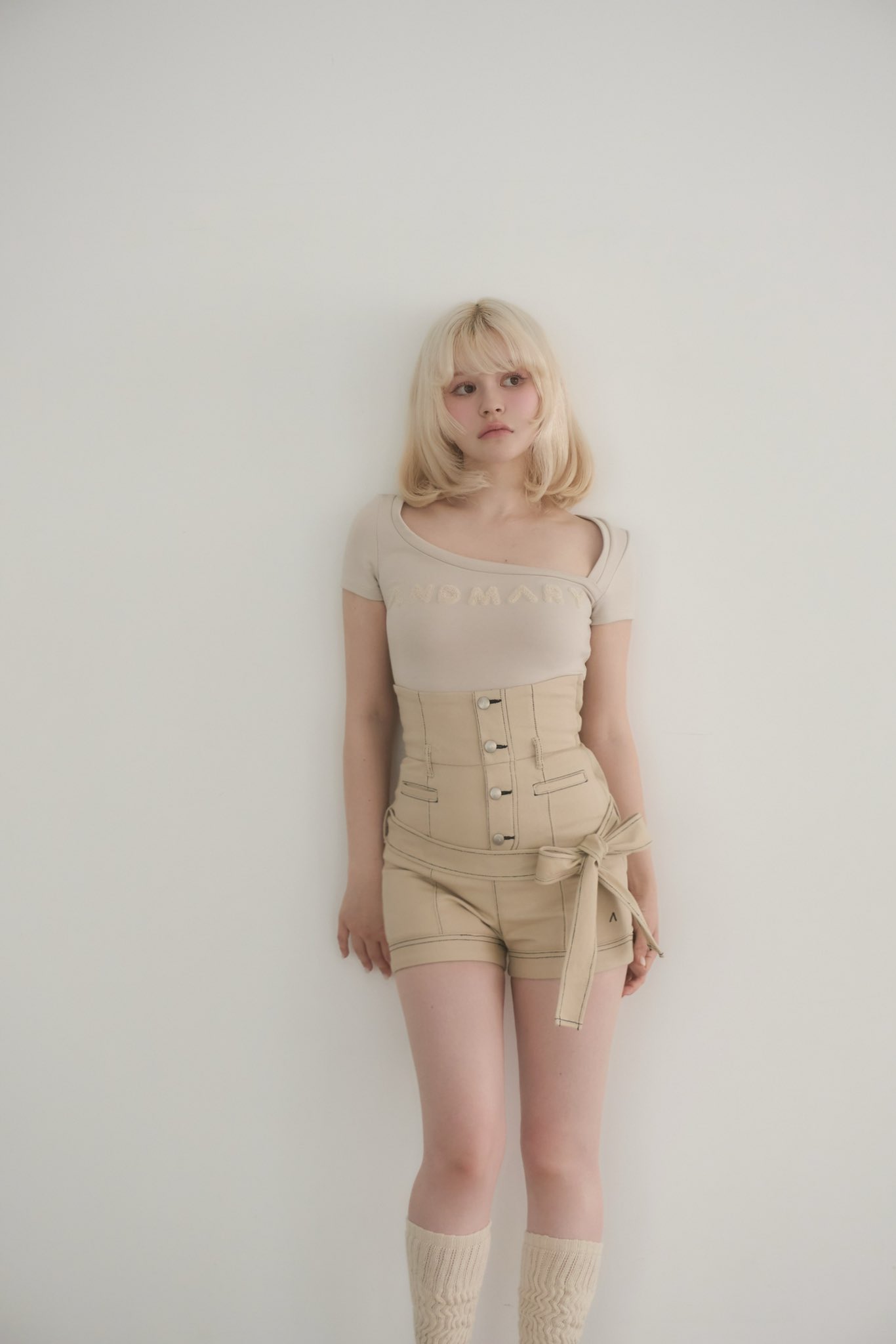 andmary Mary heart skirt beige（Andmary Mary logo knit tops