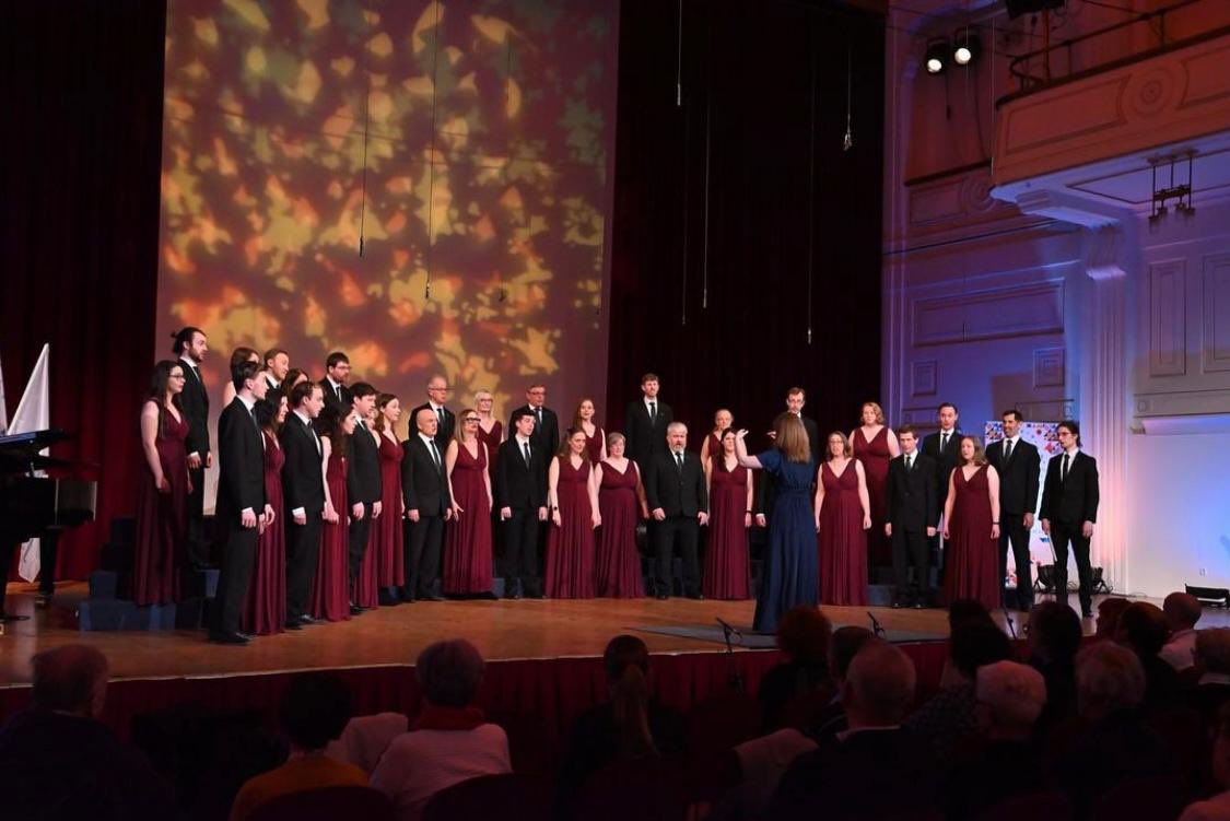 Mornington Singers (@mornington_sing) on Twitter photo Tenor and Bass vacancies!
If you are a Dublin-based tenor or bass in need of a choir, look no further! We are looking for new members to join us after summer break.
If you would like to know more, check out morningtonsingers.org and get in touch at info@morningtonsingers.ie. Tenor and Bass vacancies!
If you are a Dublin-based tenor or bass in need of a choir, look no further! We are looking for new members to join us after summer break.
If you would like to know more, check out morningtonsingers.org and get in touch at info@morningtonsingers.ie.