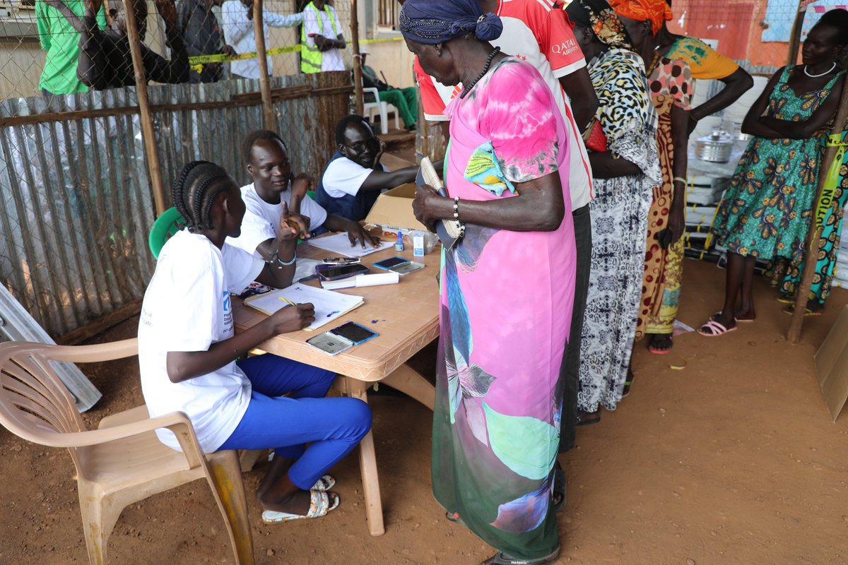 <a href="/HopeRestoratio3/">Hope Restoration South Sudan</a>  with support from <a href="/Presbyterian/">Presbyterian Church</a>  &amp; <a href="/PDACares/">PDA</a> , distributed #NFIs to conflict-affected families in Nsiri County, Upper Nile. Items included:
✅Plastic Sheets,
✅Sleeping Mats,
✅Cooking Sets,
✅Soap &amp; more. Restoring hope, dignity &amp; safety.  #DisasterRelief