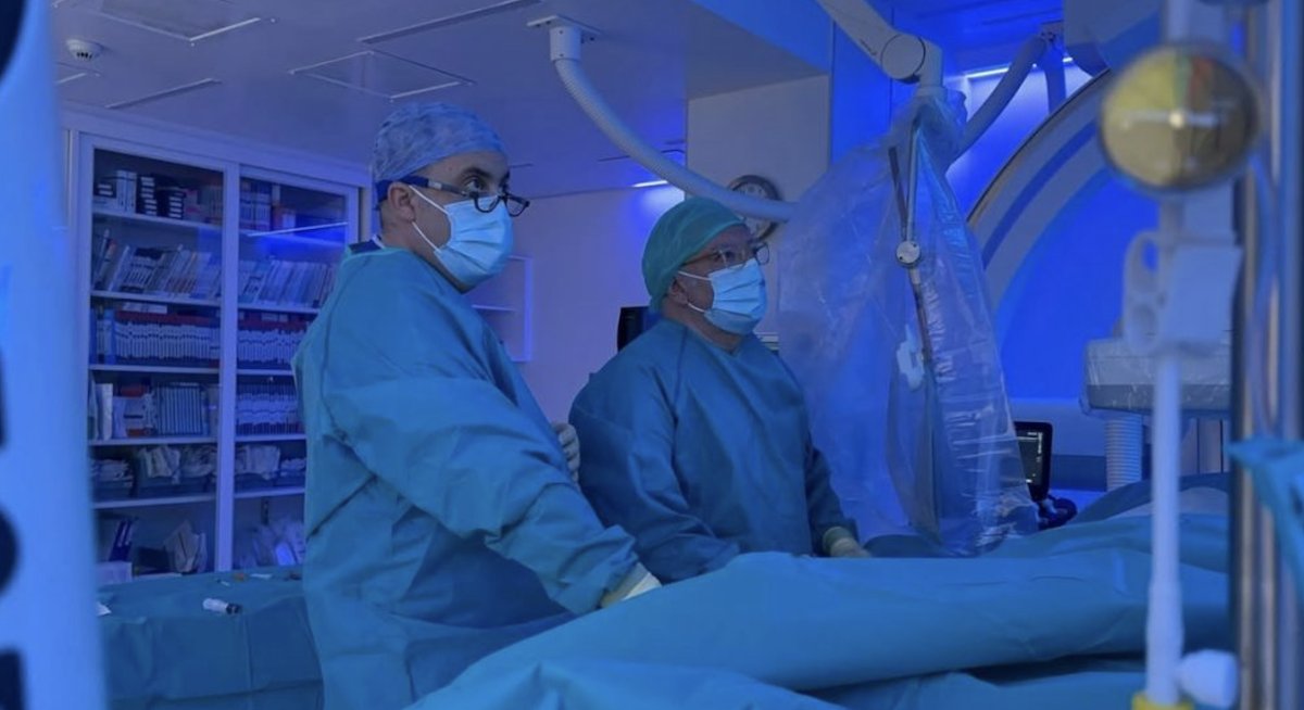 Ruber Internacional (@ruberinter) on Twitter photo El Síndrome de Nutcracker es una patología potencialmente debilitante provocada por la compresión de la vena renal izquierda entre la arteria aorta y la arteria mesentérica superior. Nuestros especialistas de la <a href="/UPVascular/">Unidad de Patología Vascular</a> explican sus características f.mtr.cool/wkaosyfhzq El Síndrome de Nutcracker es una patología potencialmente debilitante provocada por la compresión de la vena renal izquierda entre la arteria aorta y la arteria mesentérica superior. Nuestros especialistas de la <a href="/UPVascular/">Unidad de Patología Vascular</a> explican sus características f.mtr.cool/wkaosyfhzq