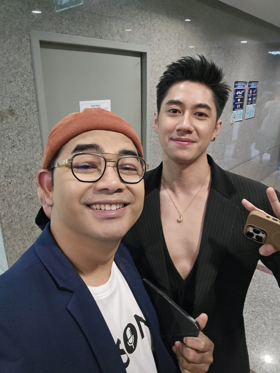 totolessonb's tweet image. บังเอิญเจอน้องชายหล่อมาก หน้าเด็กมากกก #แจมรชตะ พี่ดูลุงไปเลย55