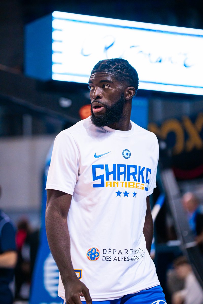 AntibesSharks's tweet image. 𝑴𝒆𝒓𝒄𝒊 𝑱𝒂𝒄𝒒𝒖𝒆𝒔
🏹 Après une saison au club, notre ailier Jacques Eyoum démarre un nouveau chapitre de sa carrière ⛹️♂️
🙌 Merci Jacques, tout le club des Sharks d’Antibes te souhaite le meilleur pour la suite 🏀
#GoSharks